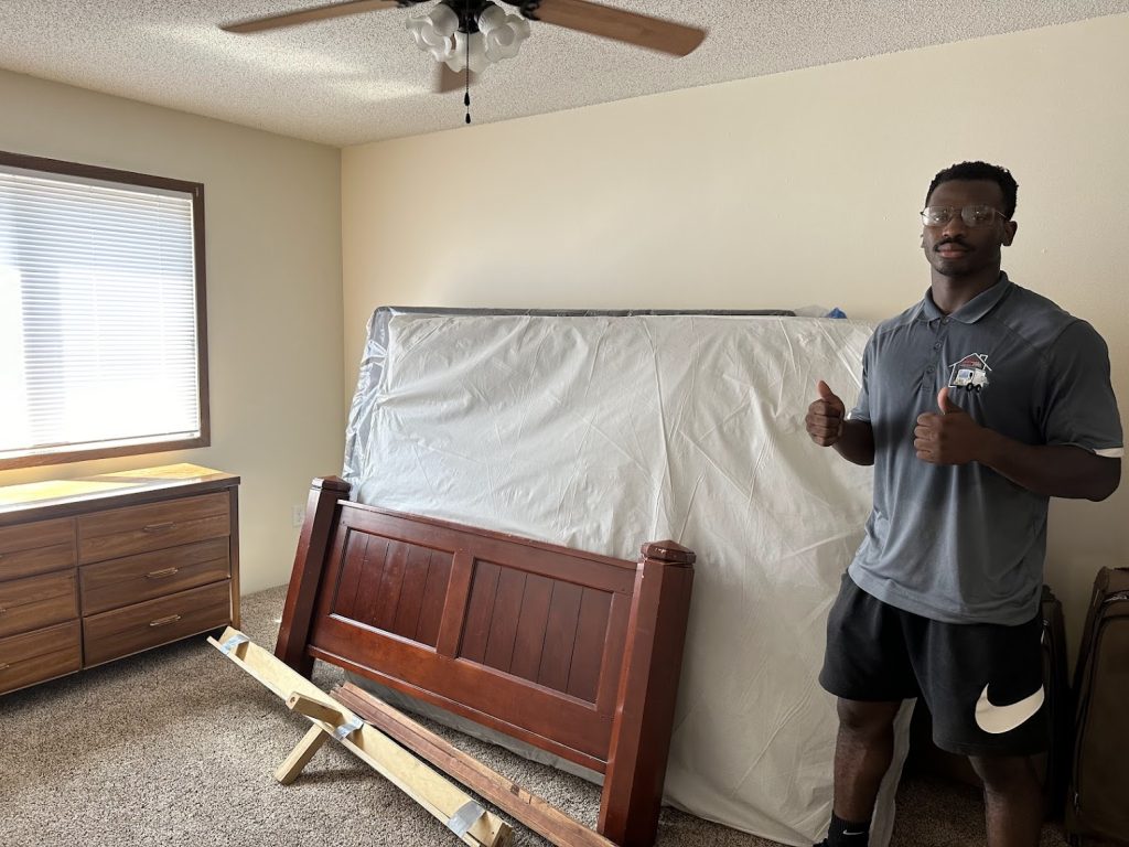 2-Bedroom Apartment Move – West Des Moines